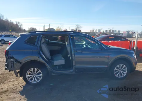 2019 Volkswagen Tiguan 2.0T Se/2.0T Sel/2.0T Sel R-Line/2.0T Sel R-Line Black из США, поврежденный, VIN 3VV2B7AX6KM089274